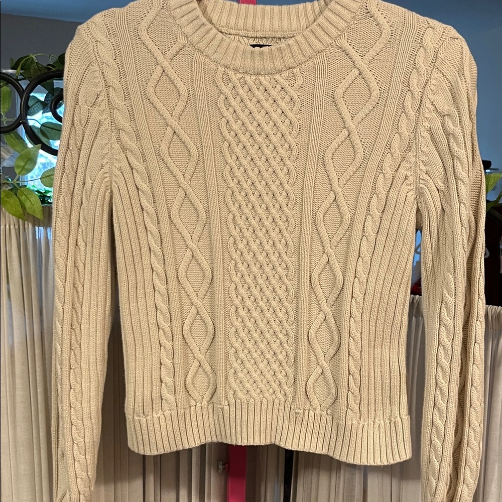 GAP Beige Cable Knit Sweater